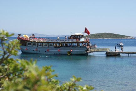 cesme yacht tours